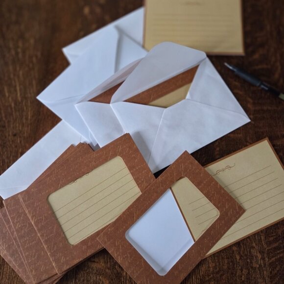 🆓🆓🆓Two Good Reads/Paperback Books - Picture 12 of 13